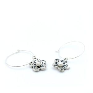 Créoles Fleurs boucle d'oreille en argent avec perle blanche